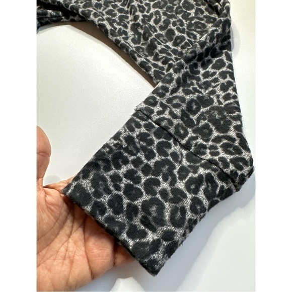 Soft Surroundings Animal Print Long Sleeve Scoop Neck Top - Picture 7 of 12
